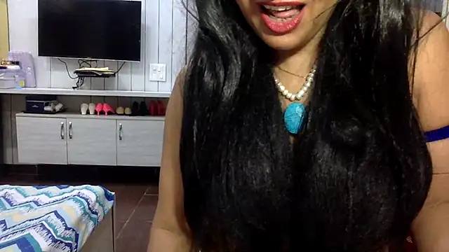 yourradhika webcam
