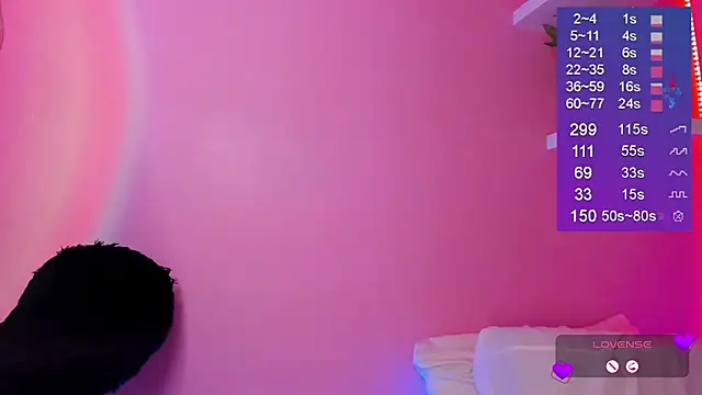 Bella-White live webcam show