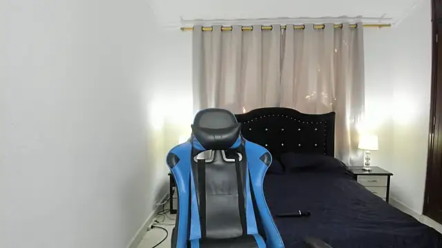 Antonella_heinz live sex cam