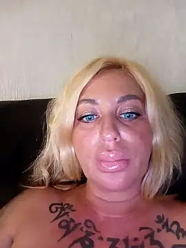 MiaMooly webcam