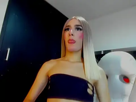Miranda_bigcock3 webcam
