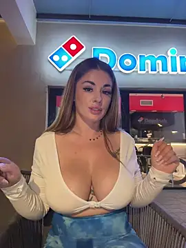 IsabellaEtthan live cam