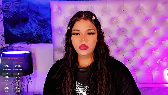 Keira_Fox31 webcam