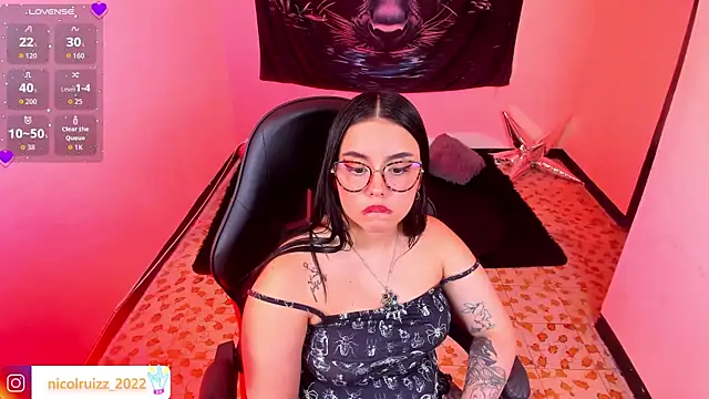 Nicolle_Ruizz webcam