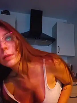LilyOrion webcam
