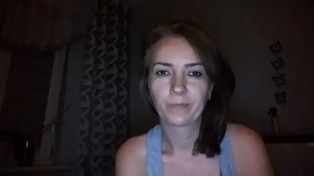 JenniferAlone webcam