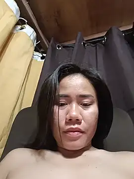 Hotsquirter_10 live webcam show