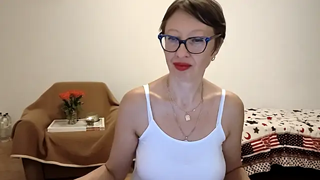 BellaRose_2020 webcam