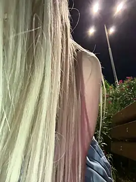 AlyssaFoxx_