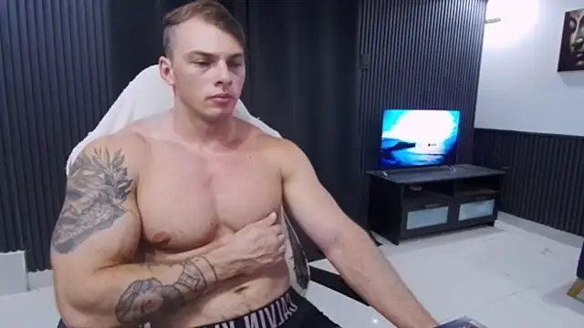 YourHotGreg webcam