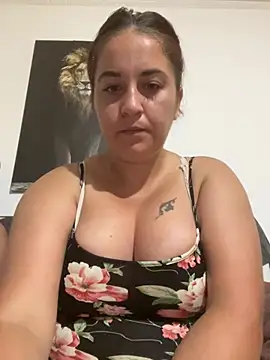 AmaliaAma webcam