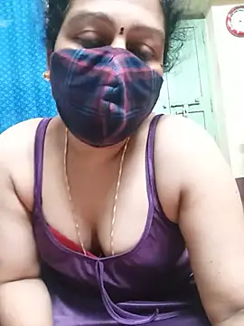 Chikki_20 live webcam show