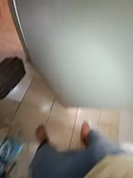 Neilhot98 webcam