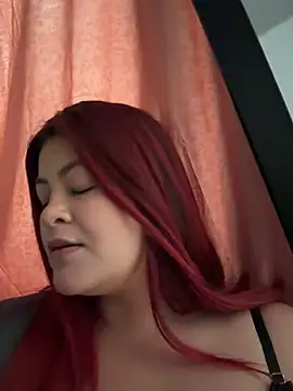 Lia-Moon77 webcam