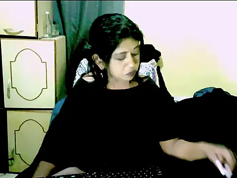 IndianPleasures21 webcam