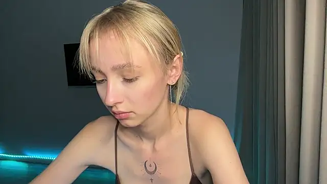 ClonedAge webcam