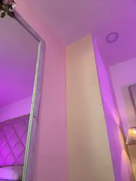 AliciaRoux webcam