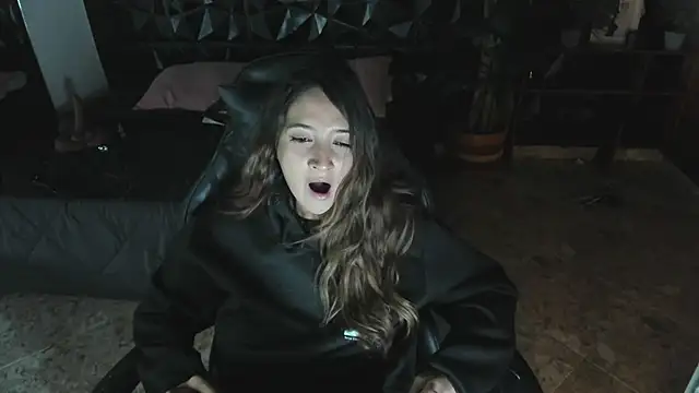 Alucarda666 webcam