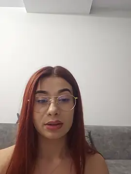 RedHeadFoxy webcam