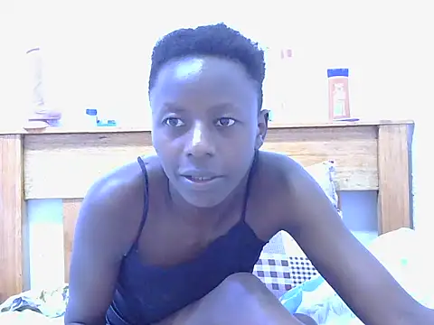 zuhura69 webcam