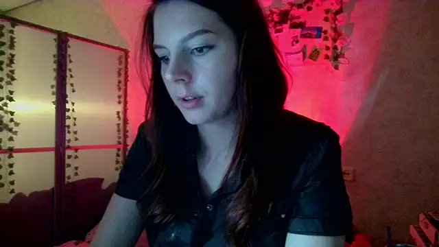 EvaShinee webcam