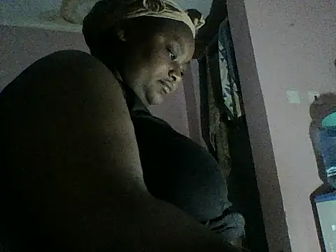 naughty_chubbyv webcam