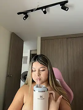 lunablossom_ webcam