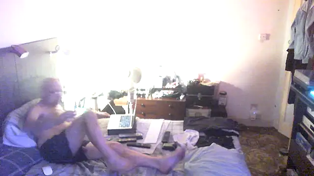 dazuk4513 live webcam show