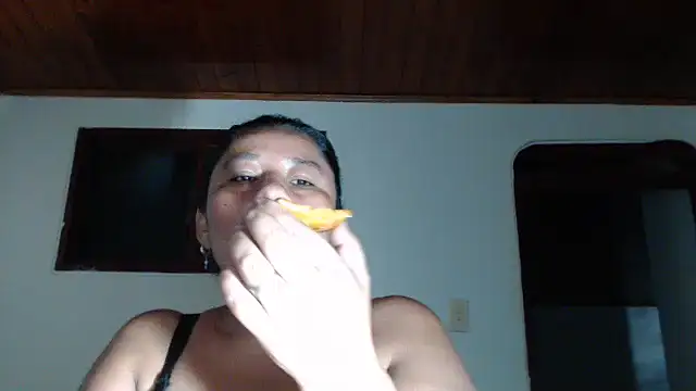 adrixxx38 live cam on StripChat