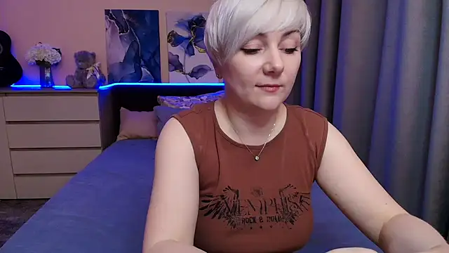 BlondPearl webcam