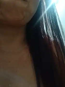 Amanda39 live cam on StripChat