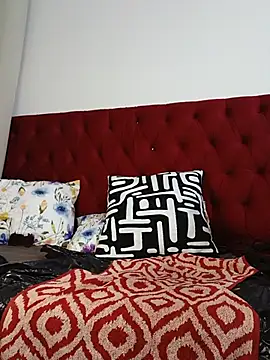 CurvyQueenx2