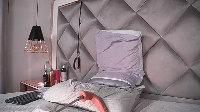 crystal_gilton webcam