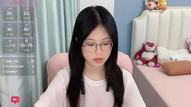Luna-666 webcam
