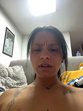 J_loren webcam