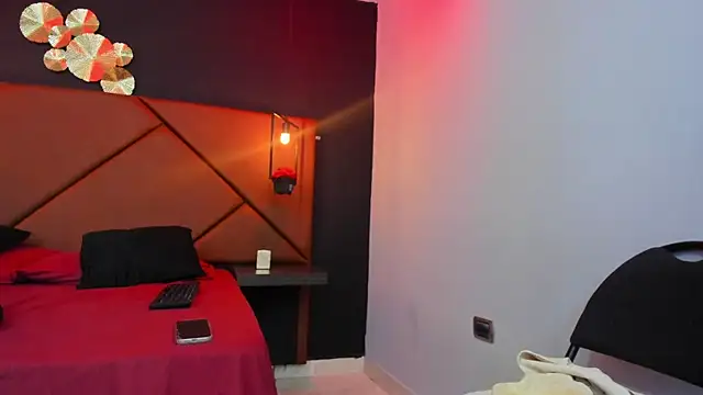 ScarletWais webcam