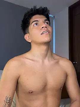 OnlySantty webcam