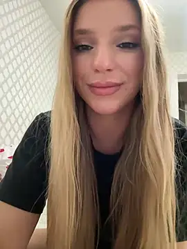 adel_secret webcam