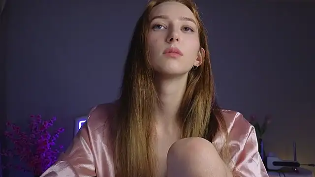 MichaelaDelly webcam