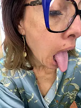 Goddess-Love- webcam