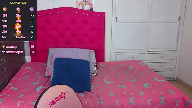 roxxy_pink_ webcam