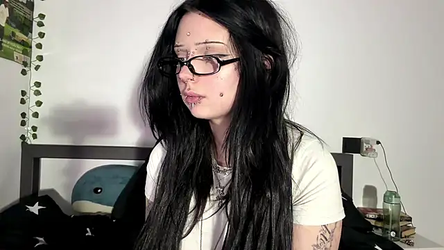 Ellay_ webcam