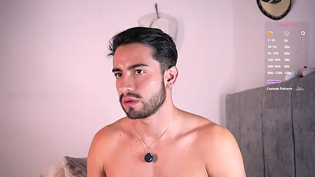 aydan_hw live cam on StripChat