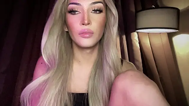 Alicegreenexx live sex cam