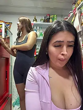 Sara_fun live webcam show