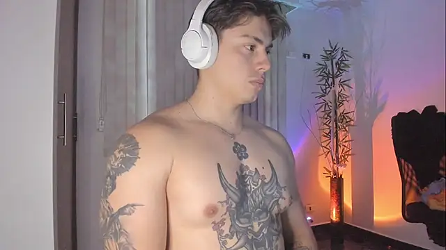 Giordano_Russo live webcam show