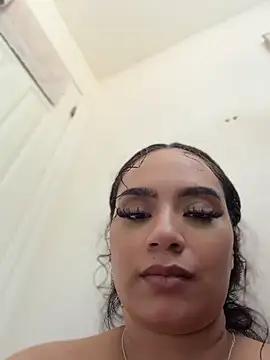 CarmelaAnthony live cam on StripChat