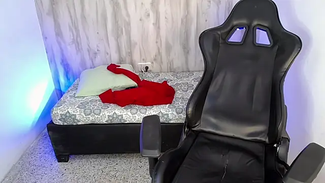 Hot_athletes_ live sex cam