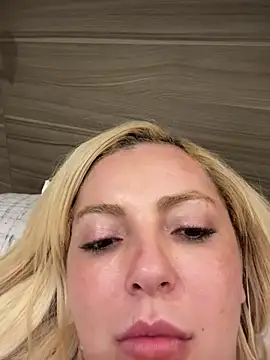 Juuhschmitt live sex cam