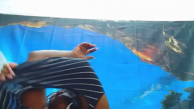 SexyBoobs44DD webcam